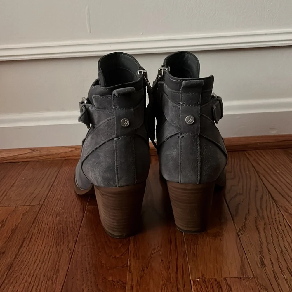 Sam Edelman Booties - Picture 4 of 5